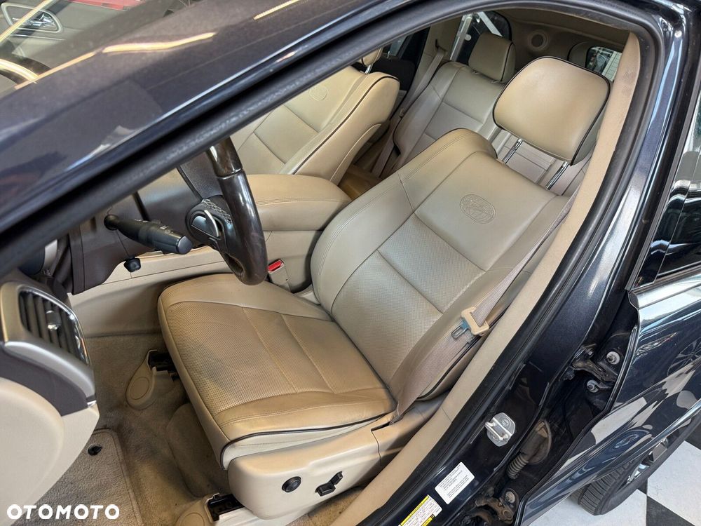 Jeep Grand Cherokee - 25
