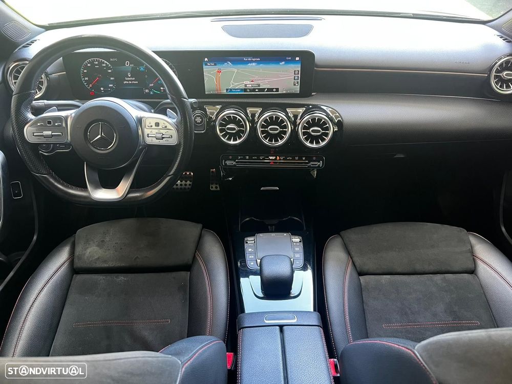 Mercedes-Benz A 250 Limousine e AMG Line - 21