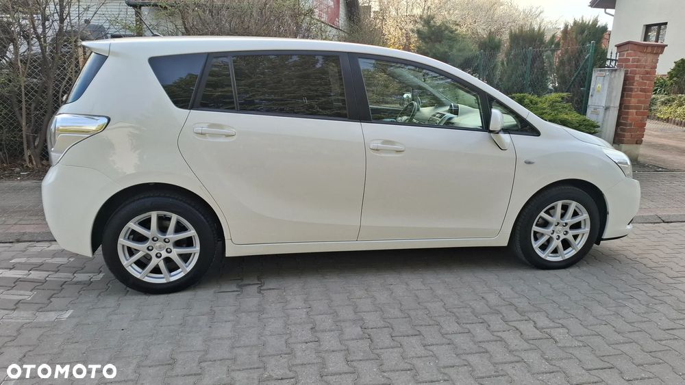 Toyota Verso 1.6 5-Sitzer Edition-S - 6