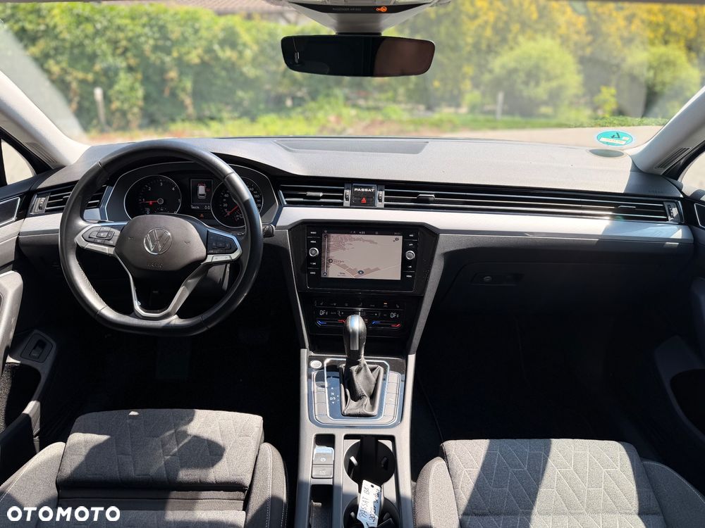 Volkswagen Passat 2.0 TDI SCR DSG Elegance - 19