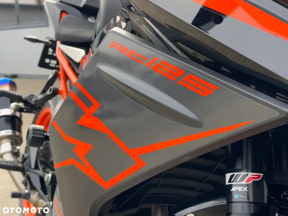 KTM RC 125 - 11