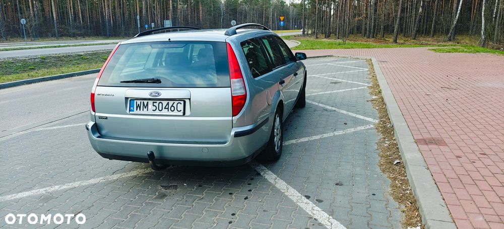 Ford Mondeo 2.0 Ambiente - 4