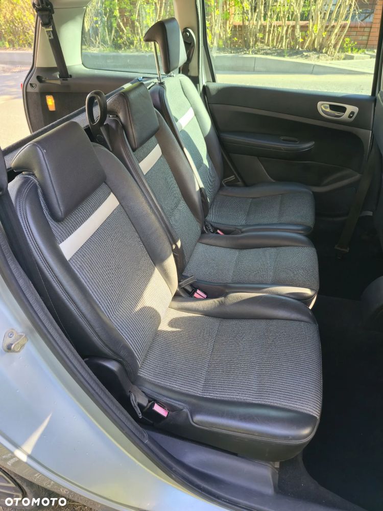 Peugeot 307 2.0 Premium - 17