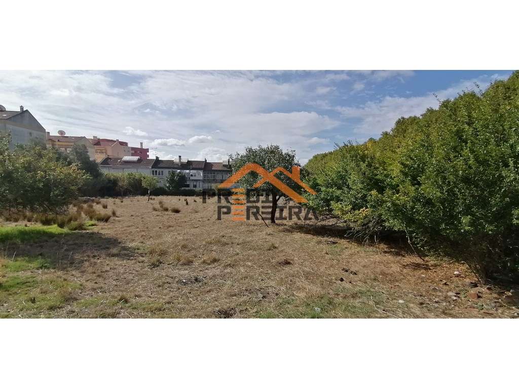 Oportunidade de Investimento: Terreno Urbanizável em Caneças. - Grande imagem: 2/28