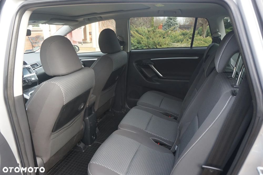 Toyota Verso 1.6 D-4D 5-Sitzer Start/Stop Executive - 8