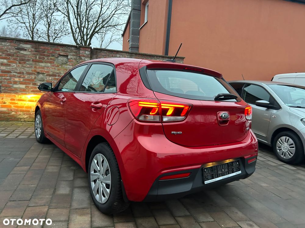 Kia Rio 1.0 T-GDI L - 6