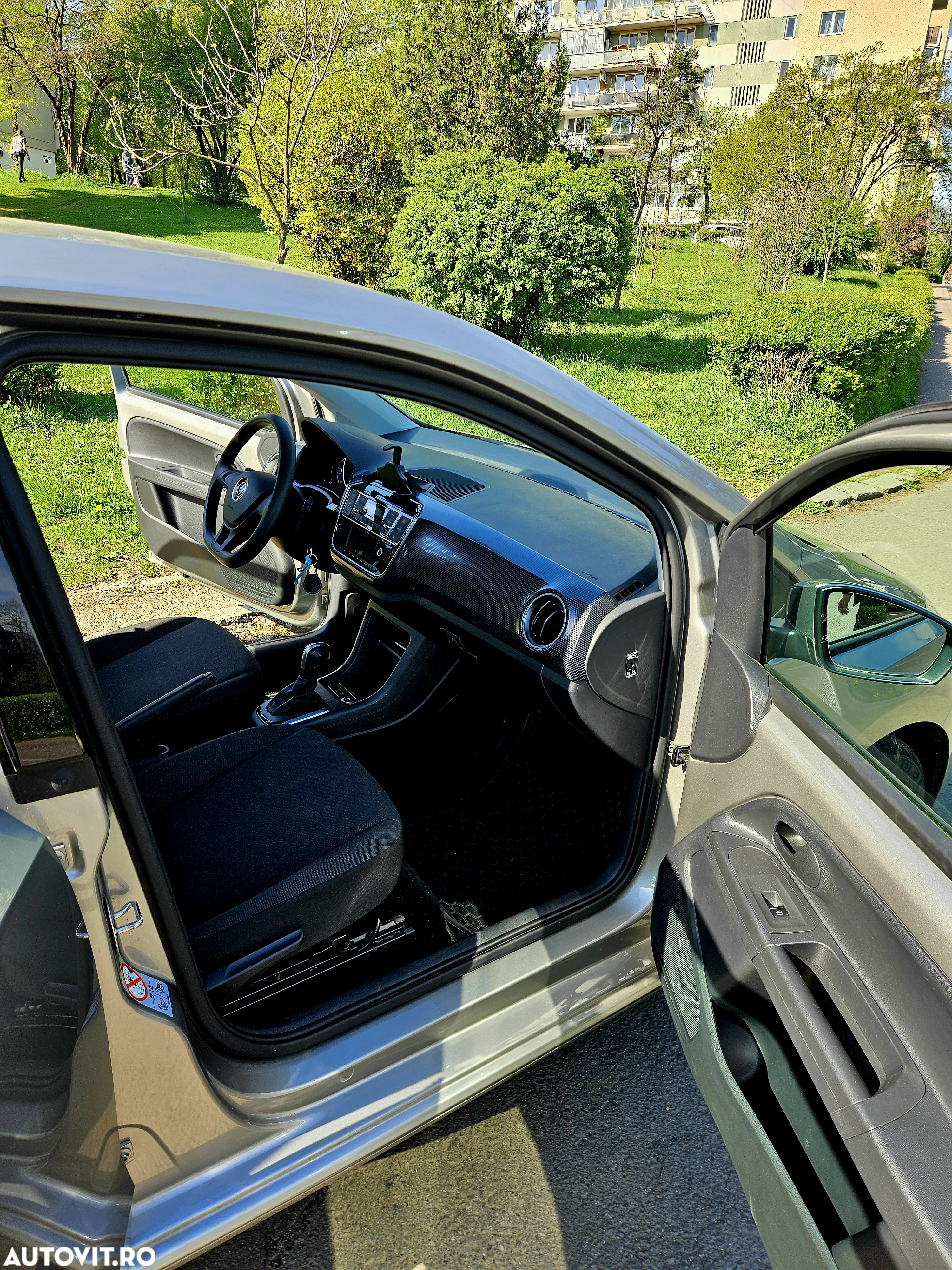 Volkswagen up! e-up! 32.3 kWh - 5