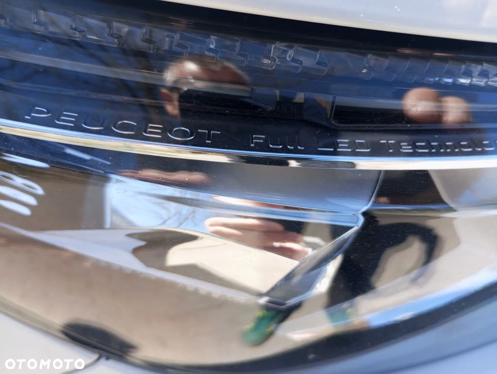 Peugeot 3008 HDi FAP 150 Allure - 27