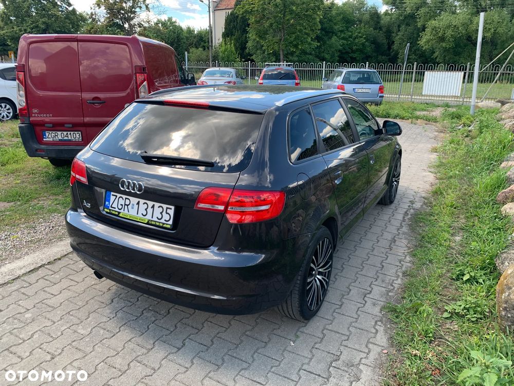 Audi A3 Sportback 1.6 TDI DPF Ambition - 3