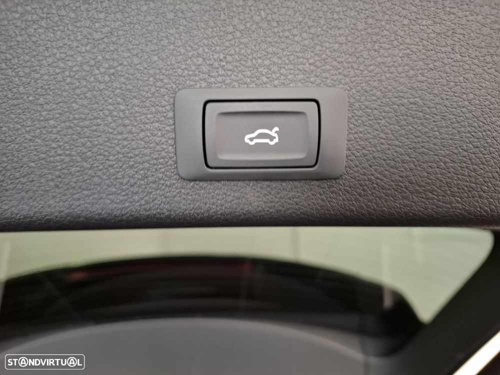 Audi Q8 e-Tron 55 quattro Advanced - 22