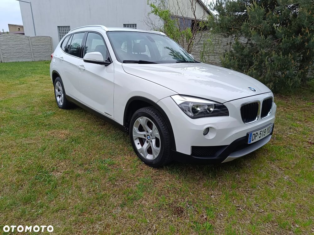 BMW X1 sDrive18d xLine - 14