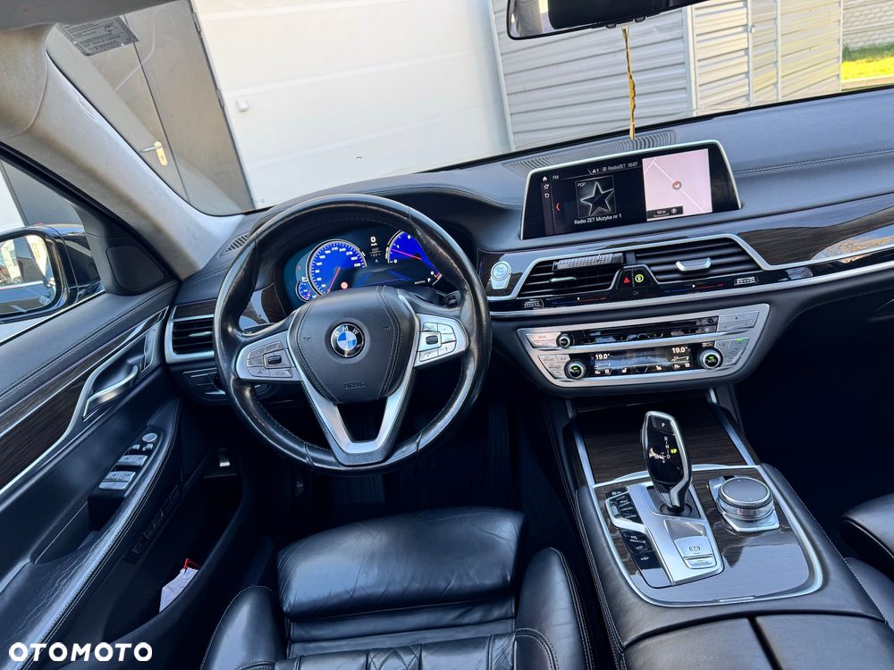 BMW Seria 7 730d xDrive - 15
