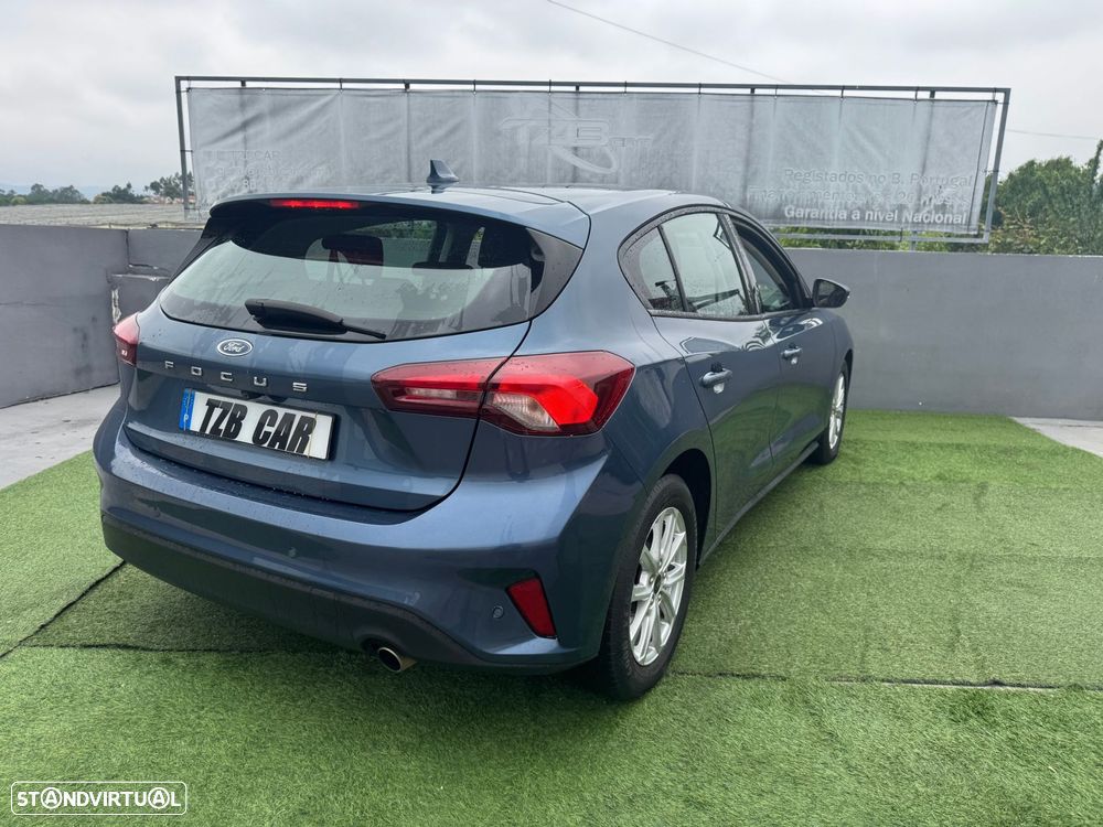 Ford Focus 1.5 TDCi ECOBlue Business Aut. - 32