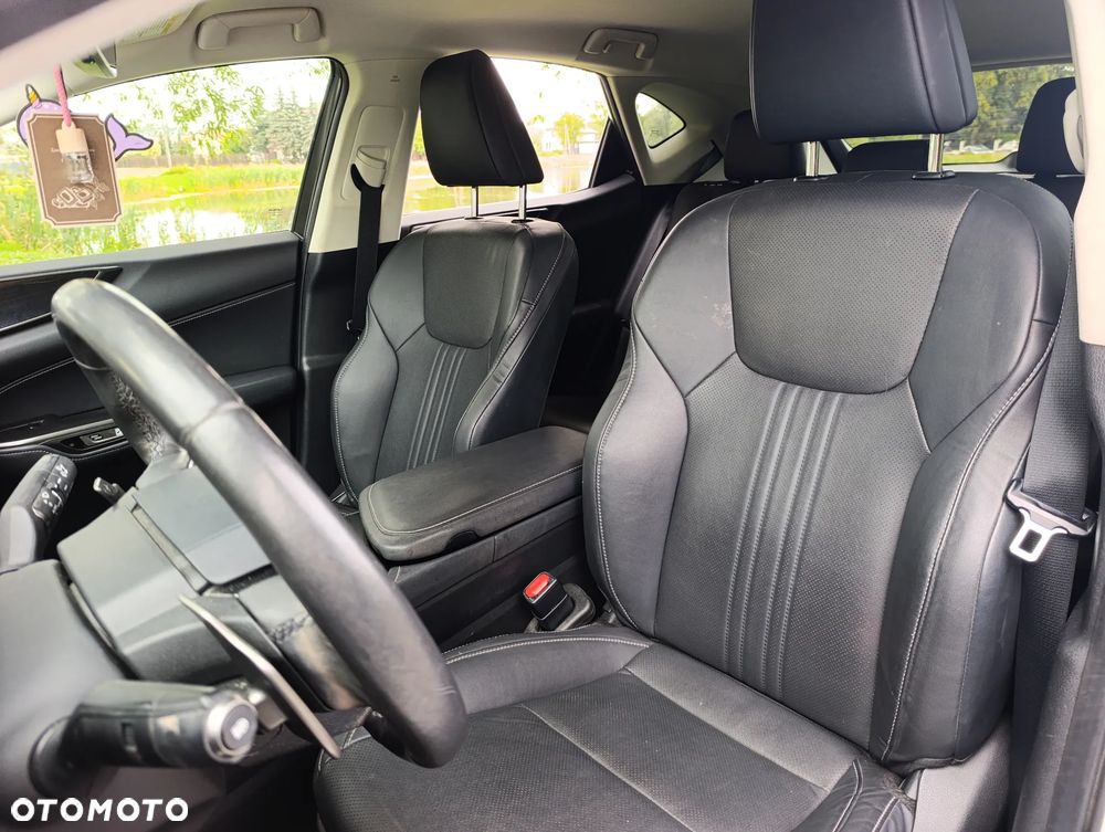 Lexus NX 350h - 23