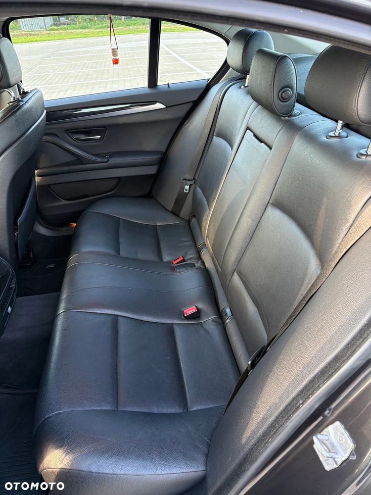 BMW Seria 5 520d - 17
