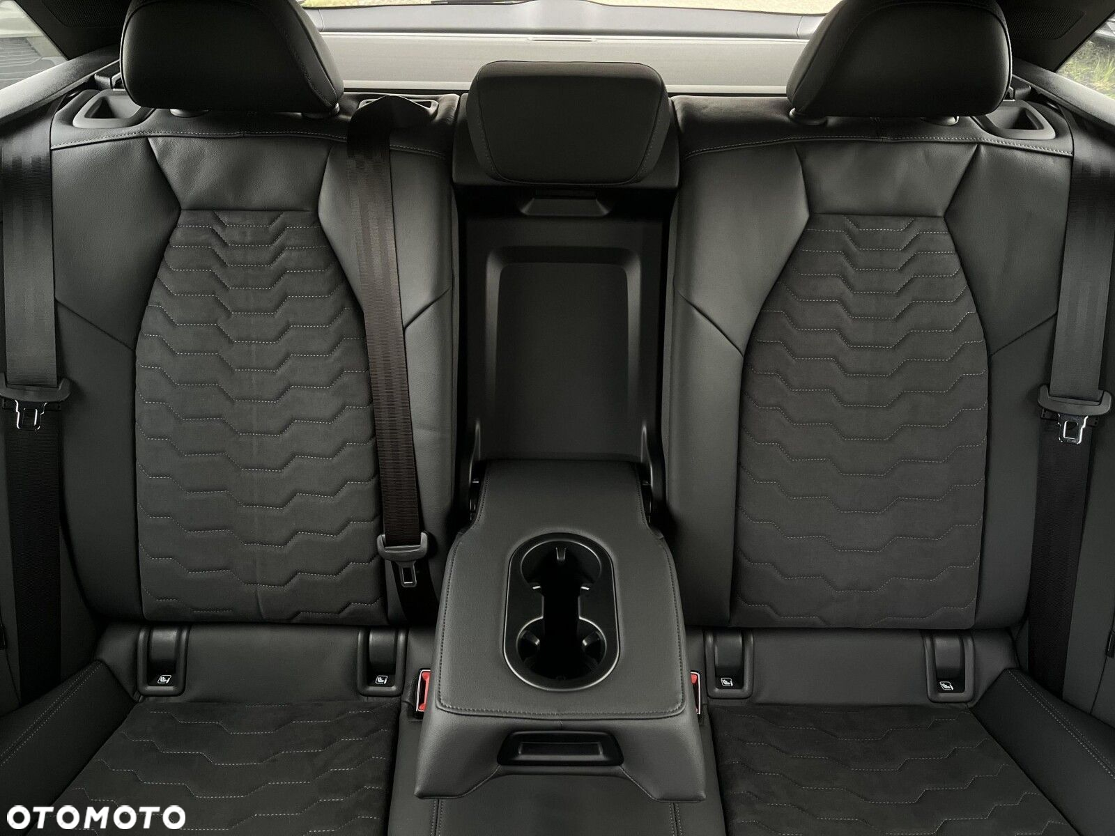 Audi A6 e-tron - 36