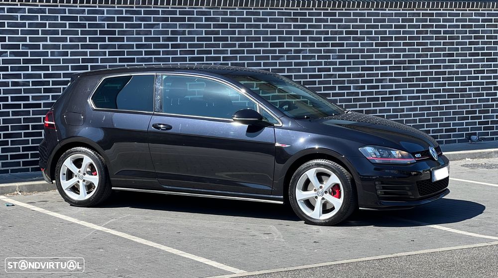 VW Golf 2.0 TSi GTi - 4