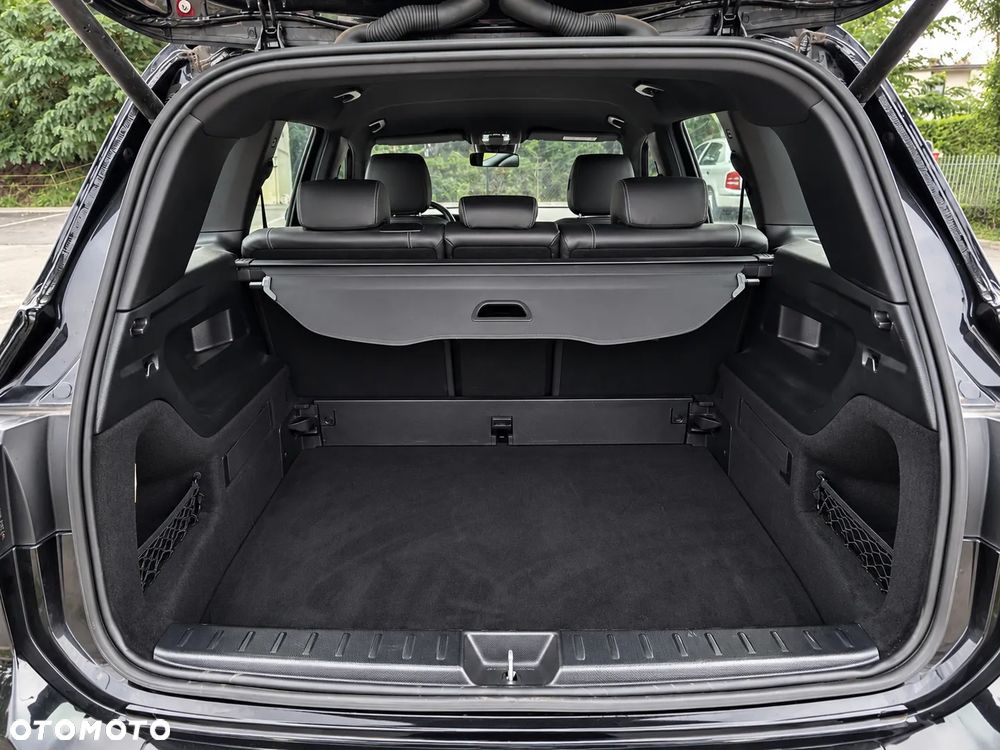 Mercedes-Benz GLB 200 Progressive 7G-DCT - 23