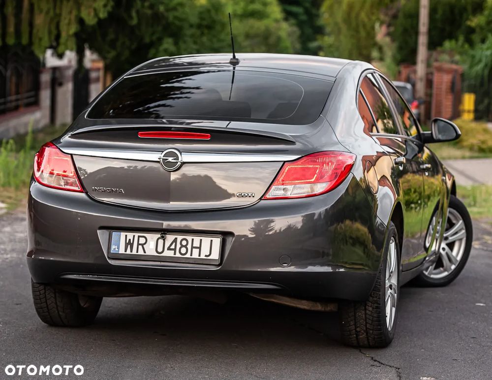 Opel Insignia - 17