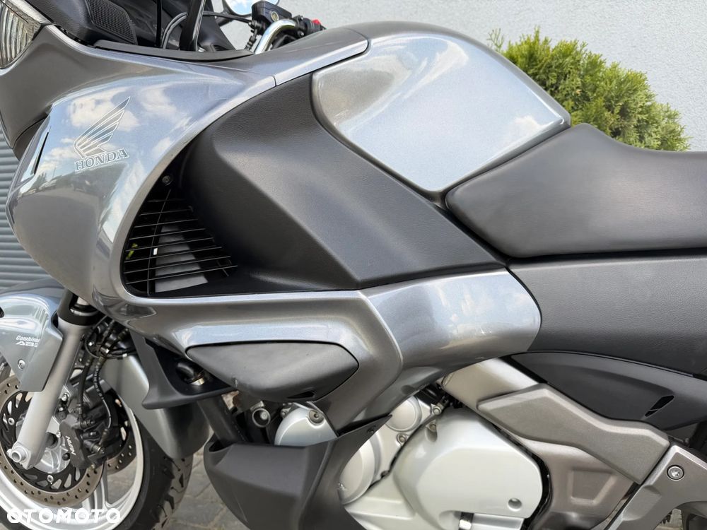 Honda NTV - 32
