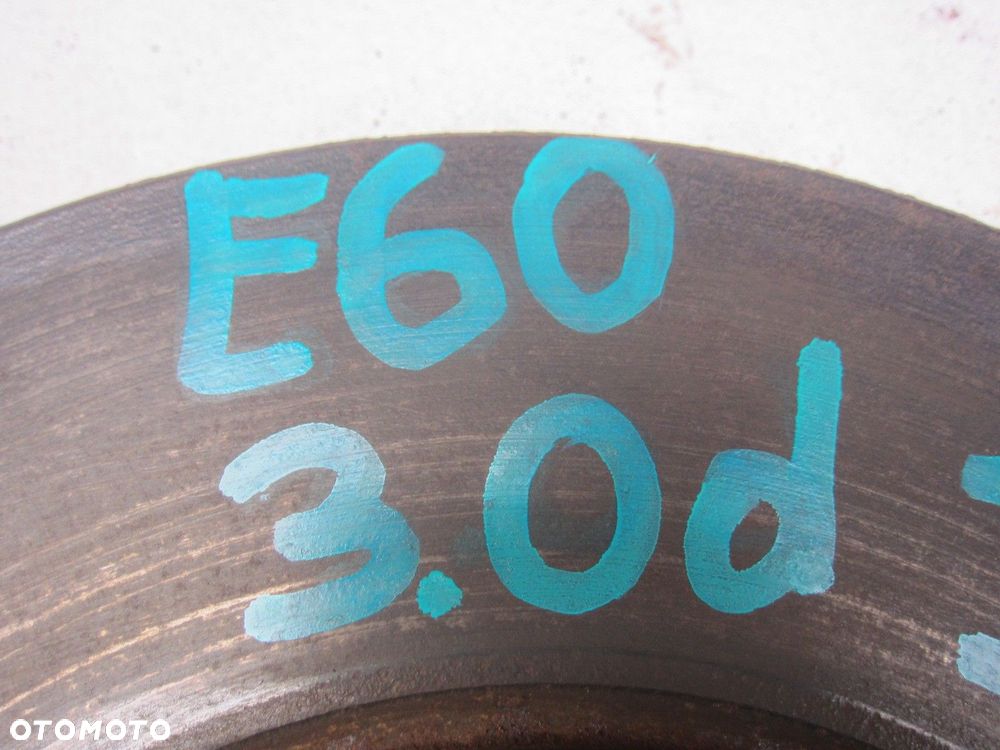 BMW E60 E61 530i 525D TARCZE HAMULCOWE PRZEDNIE PRZÓD 324X30 34116864906 - 9