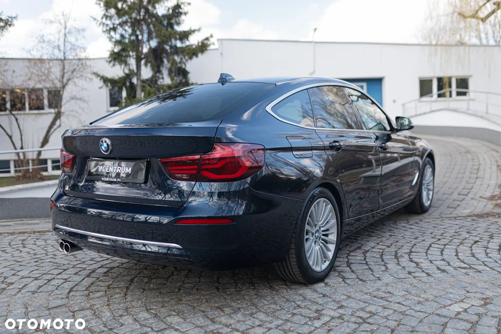 BMW 3GT 330i GPF xDrive Luxury Line - 10