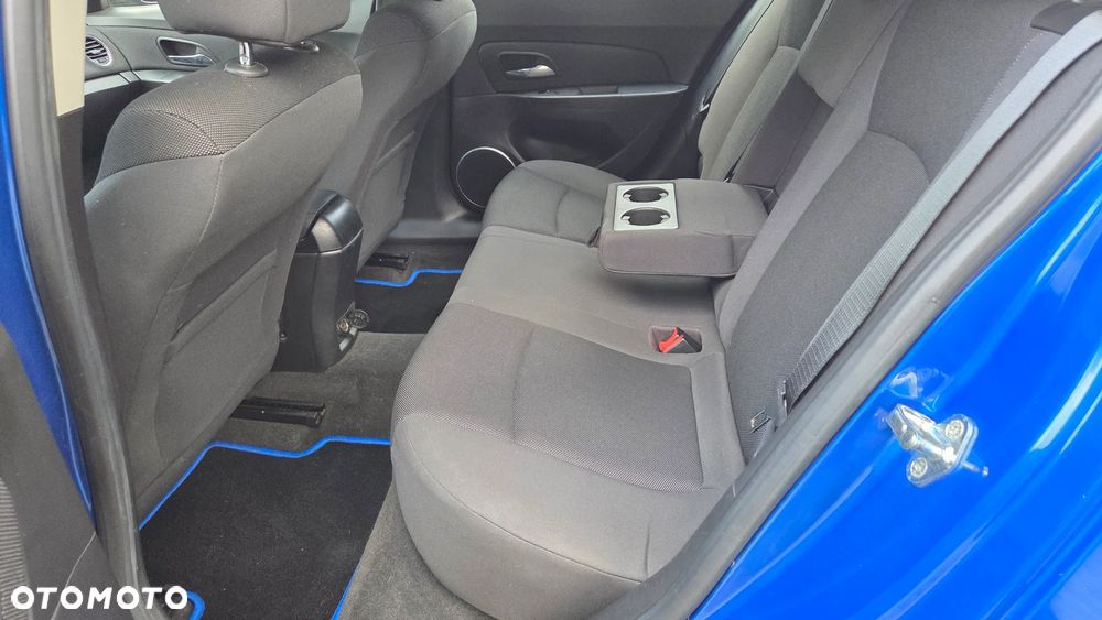 Chevrolet Cruze 1.4 T LTZ - 29