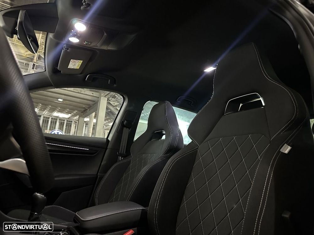 Skoda Karoq 1.0 TSI Sportline - 13