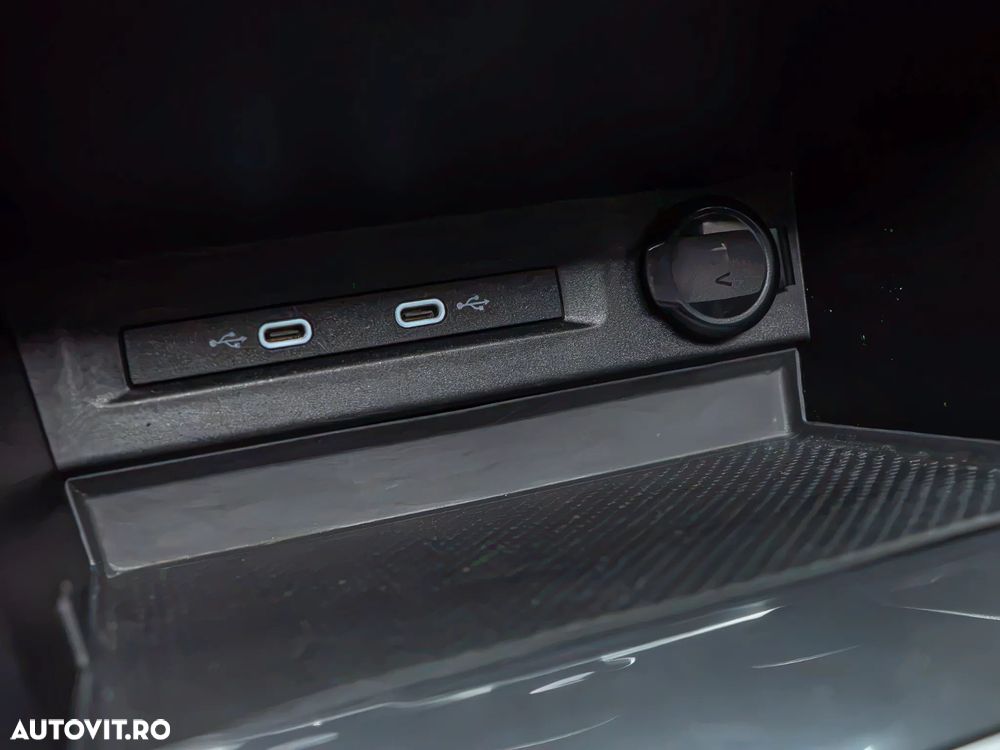 Volkswagen Tiguan 2.0 TDI DSG R-Line - 36