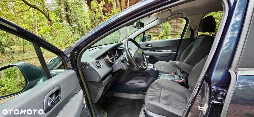 Peugeot 5008 - 2