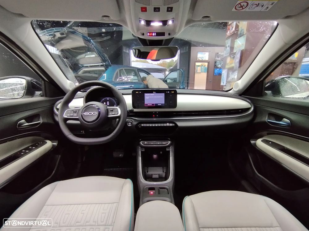 Fiat 600 1.2 Hybrid La Prima - 15