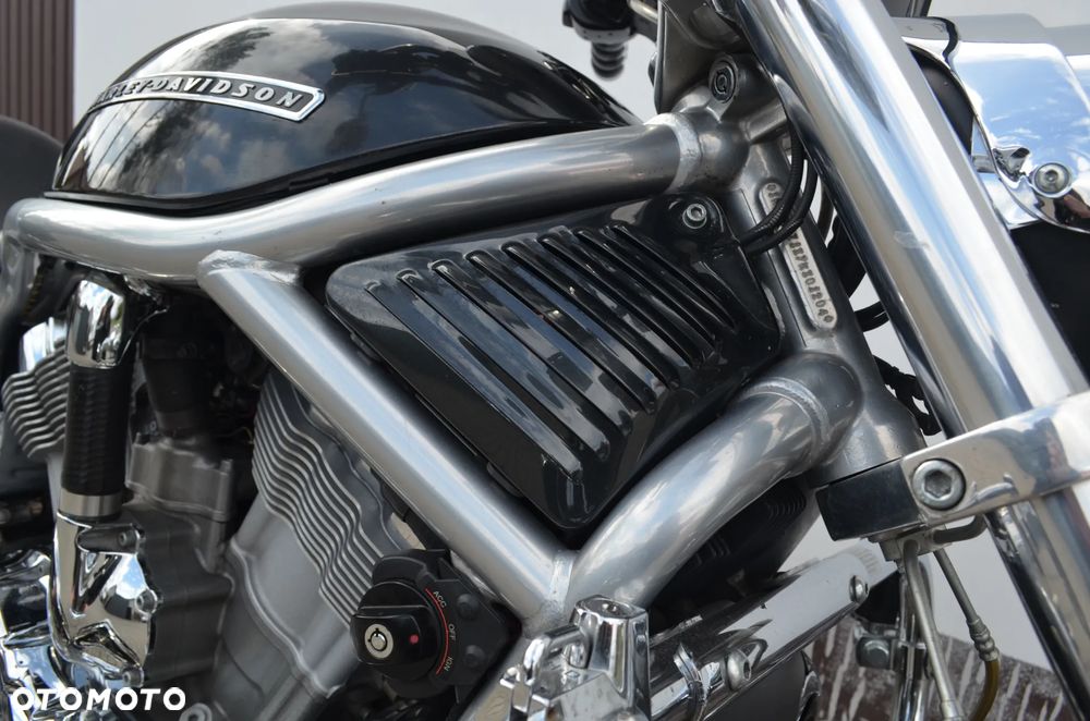 Harley-Davidson V-Rod Street Rod - 26