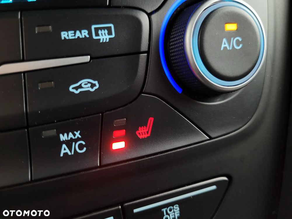 Ford Kuga 1.5 EcoBoost 4WD Trend - 26