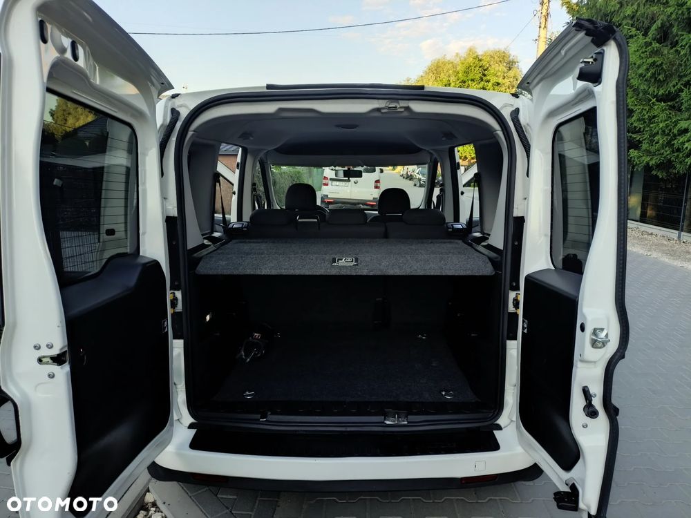 Fiat Doblo - 10
