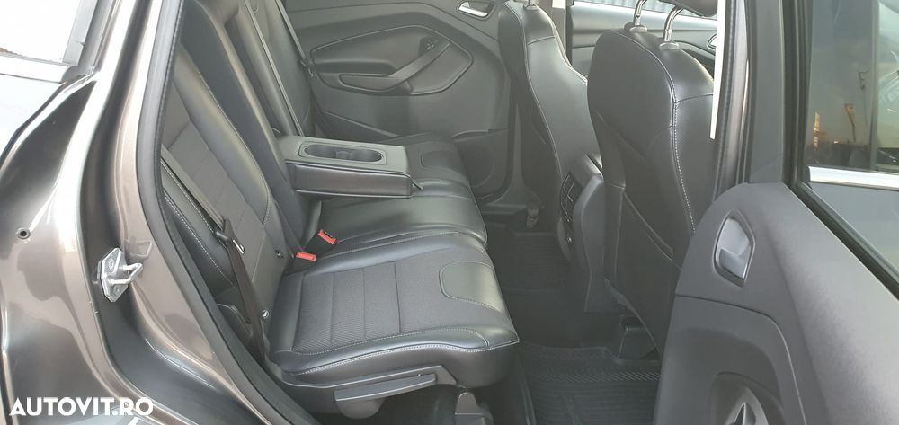 Ford Kuga 1.5 EcoBoost 2x4 Business Edition - 5