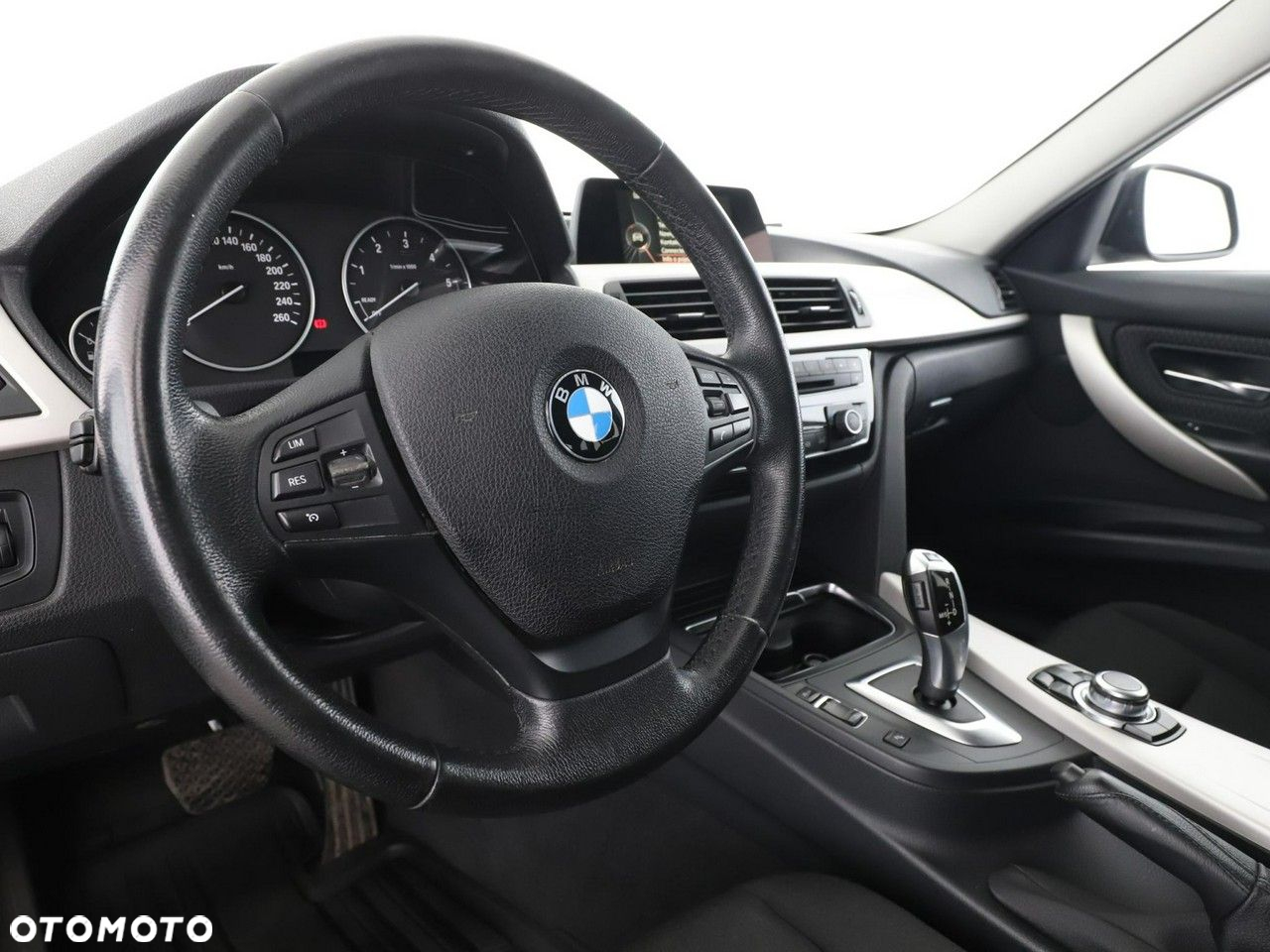 BMW Seria 3 318d Advantage - 14