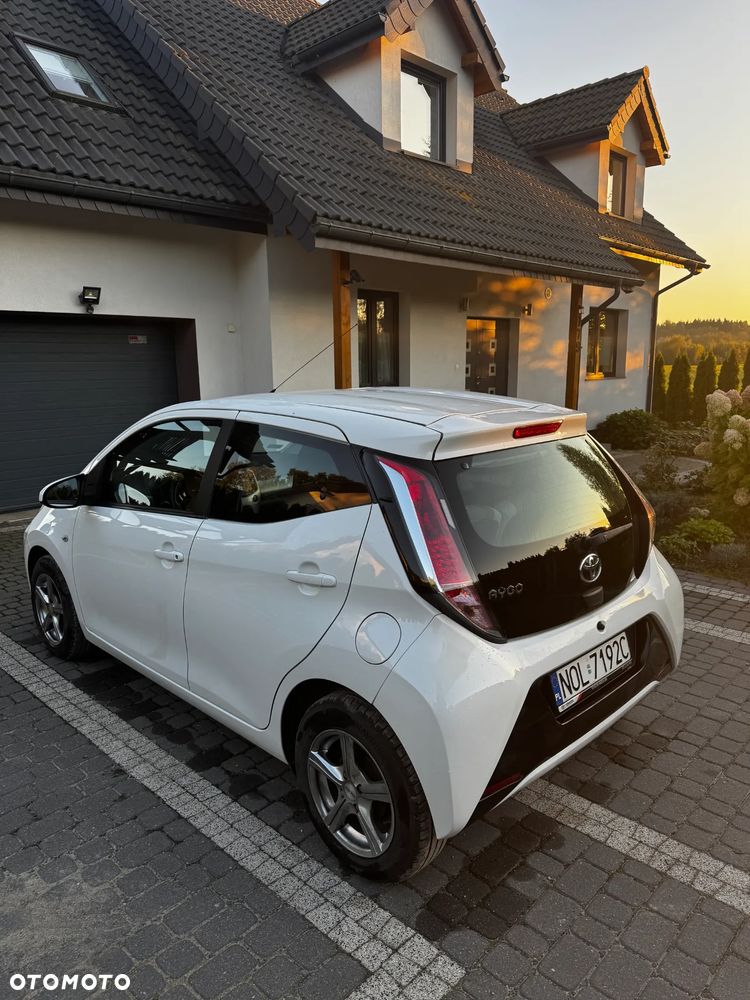 Toyota Aygo 2015 photo 4