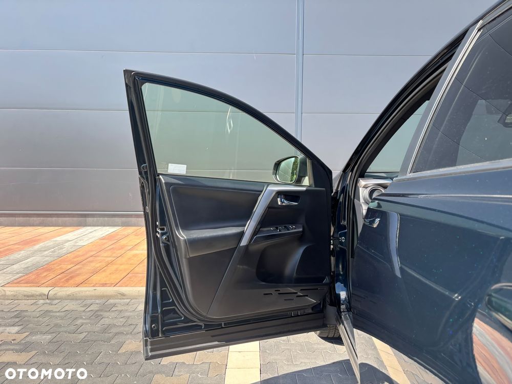 Toyota RAV4 Hybrid Prestige 4x4 - 24