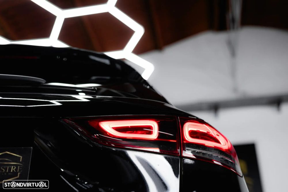 Mercedes-Benz GLA 180 d Business Solutions - 10