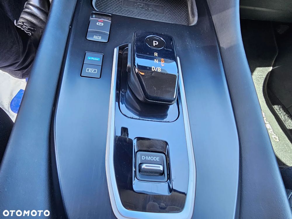 Nissan Qashqai 1.5 e-POWER N-Connecta - 22