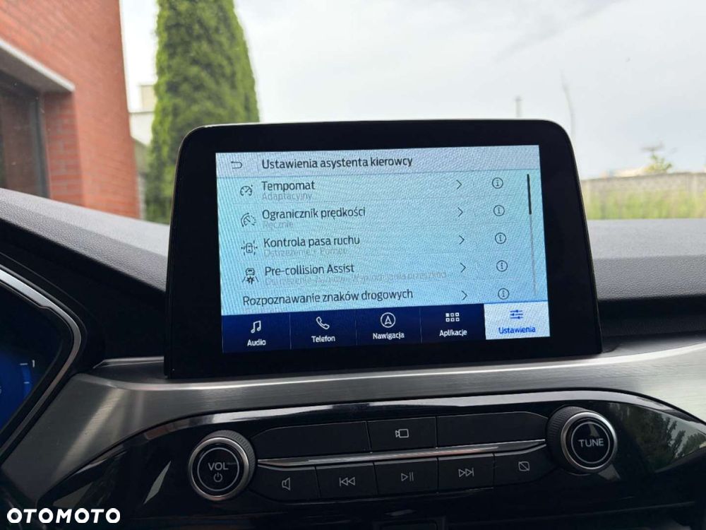Ford Kuga 1.5 EcoBlue TITANIUM - 23