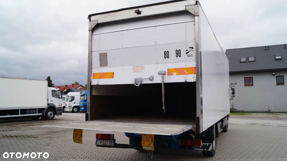 Mercedes-Benz Atego 1218 - 25