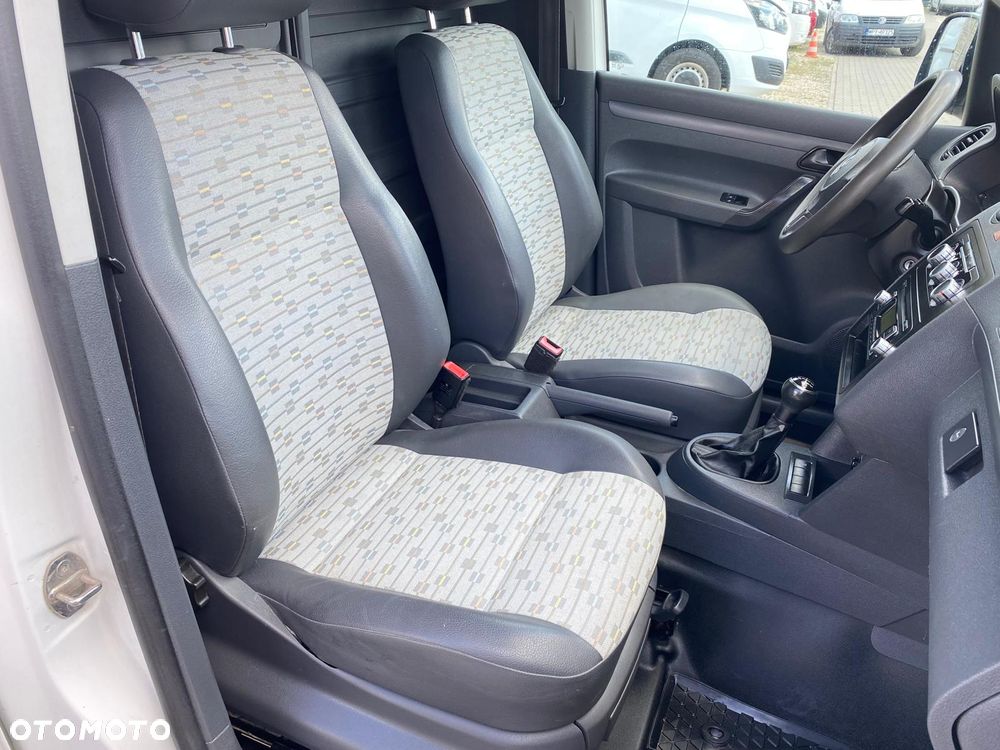 Volkswagen CADDY - 16