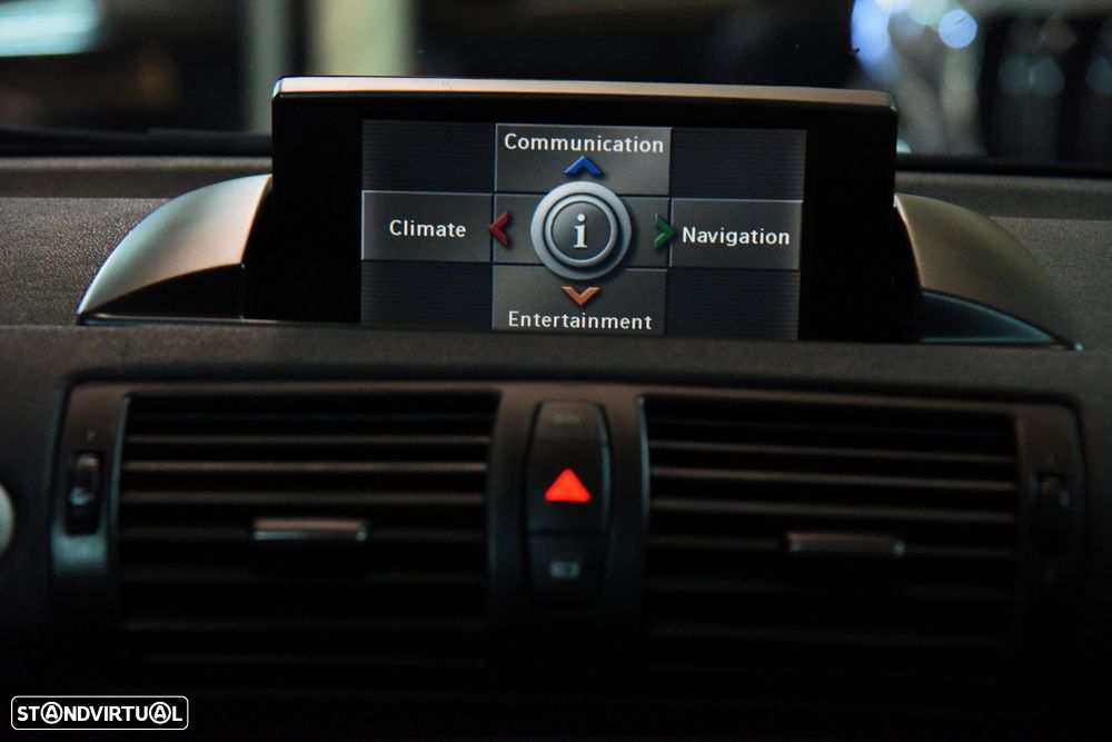 BMW 120 iA Sport - 19