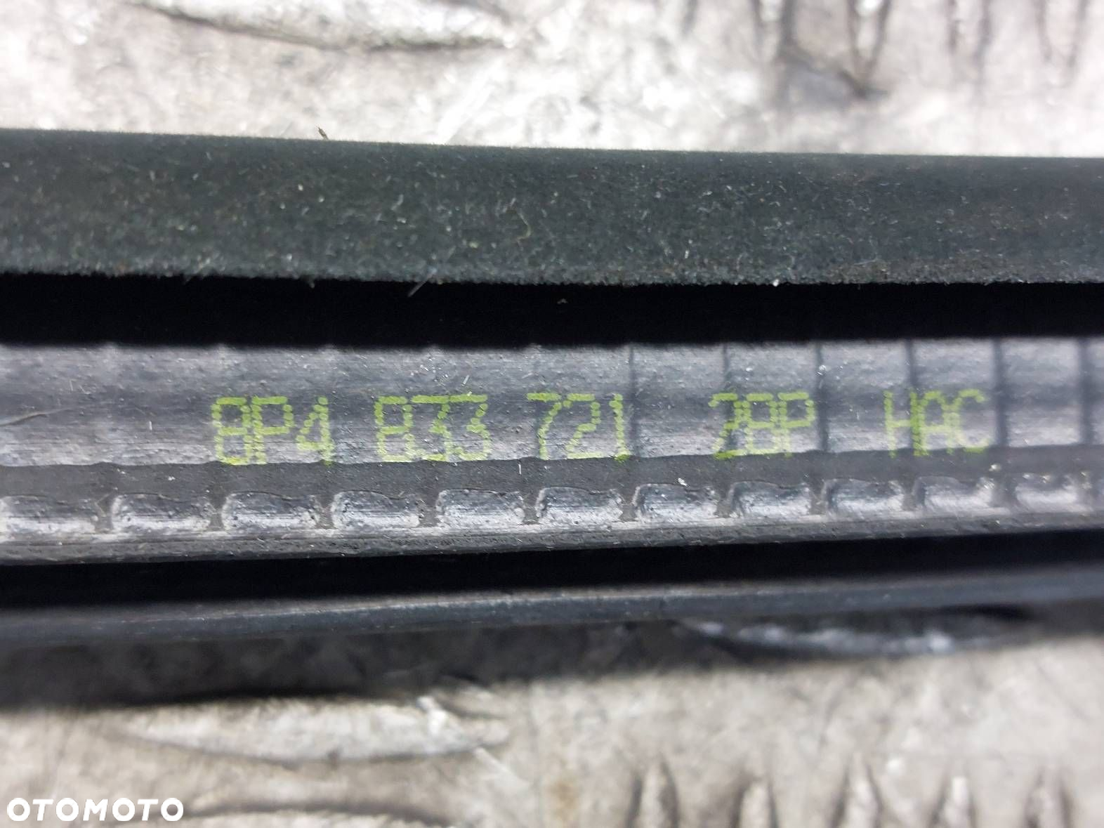 GUMA USZCZELKA DRZWI LEWY TYŁ AUDI A3 8P 5D 8P4833721 - 3