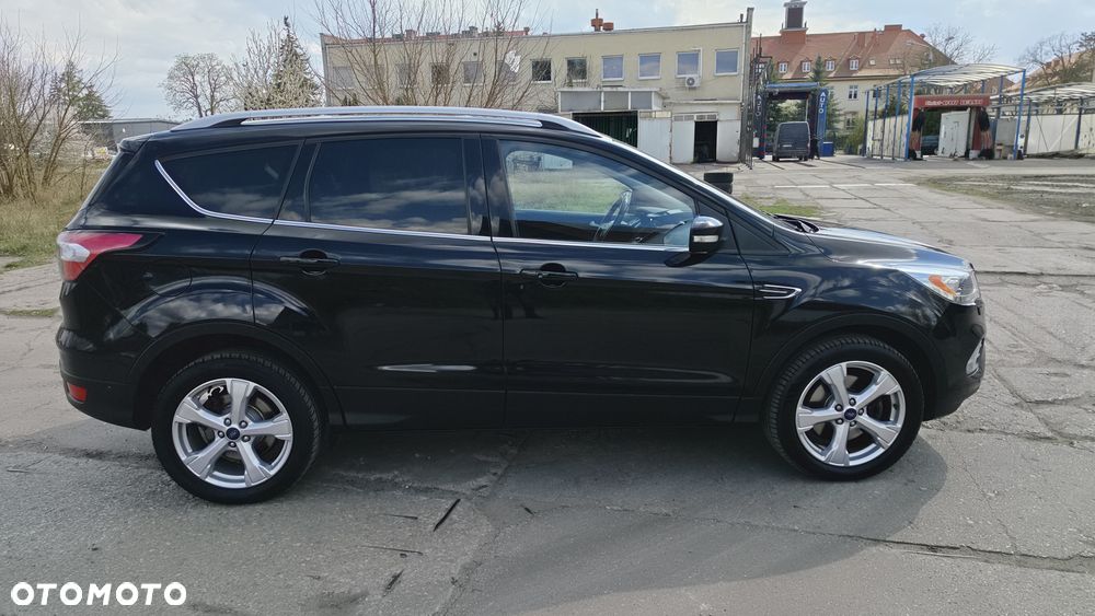 Ford Kuga 2.0 TDCi 2x4 Titanium - 7