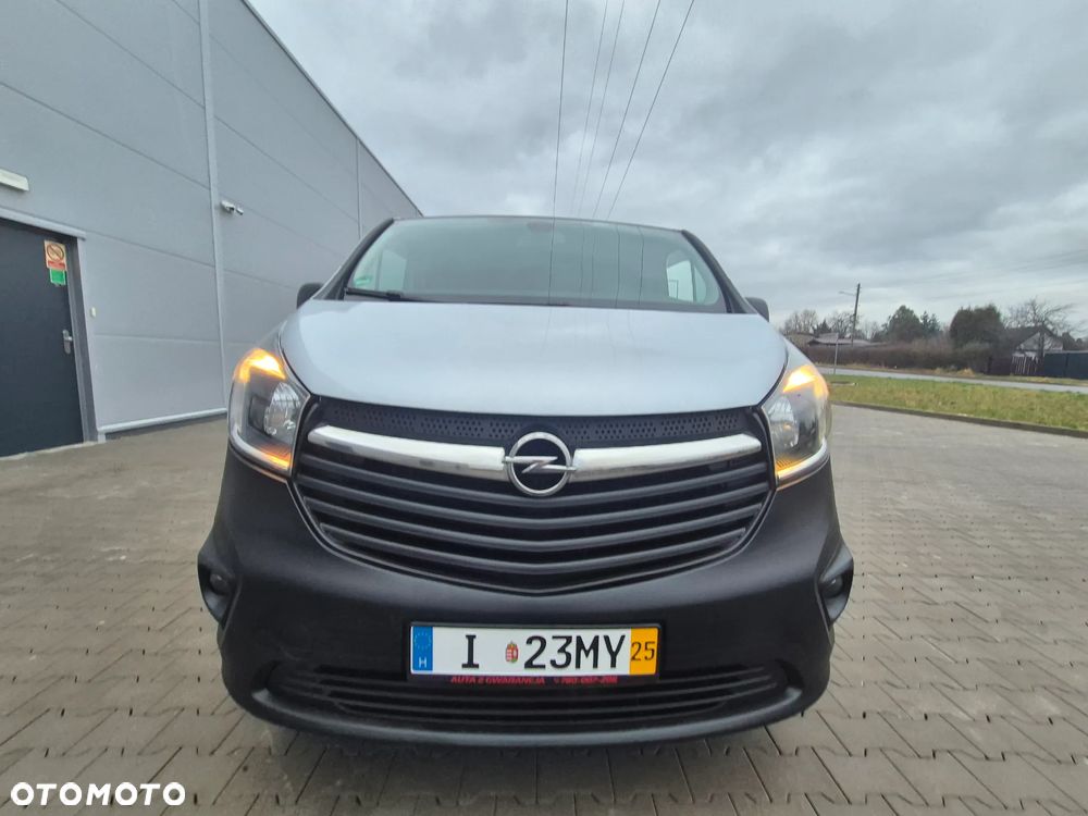 Opel Vivaro - 33