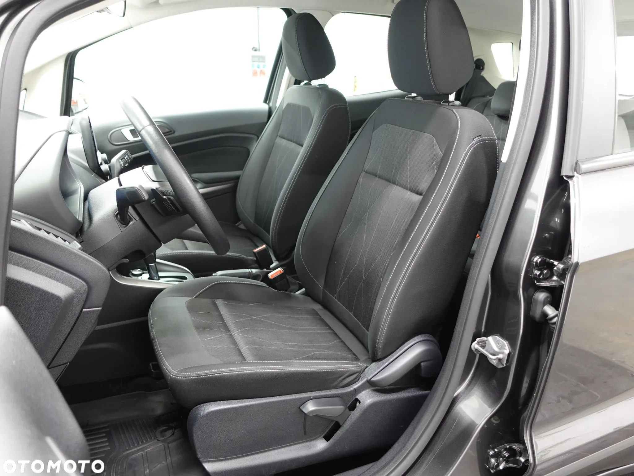 Ford EcoSport 1.0 EcoBoost TREND - 21