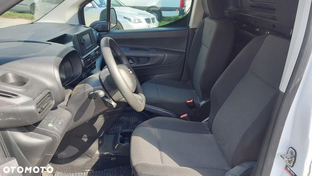 Toyota Proace City - 7