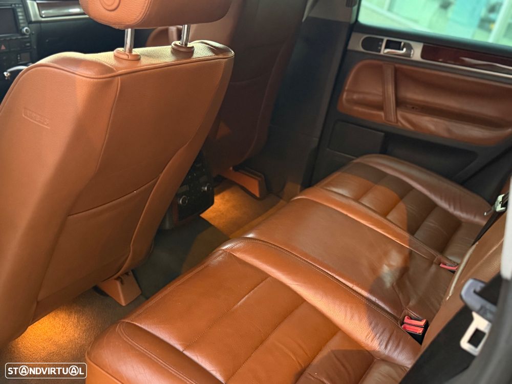 VW Touareg 5.0 TDi V10 Tiptronic - 11